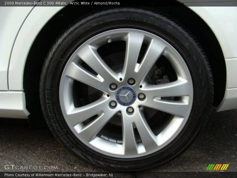 Arctic White / Almond/Mocha 2009 Mercedes-Benz C 300 4Matic