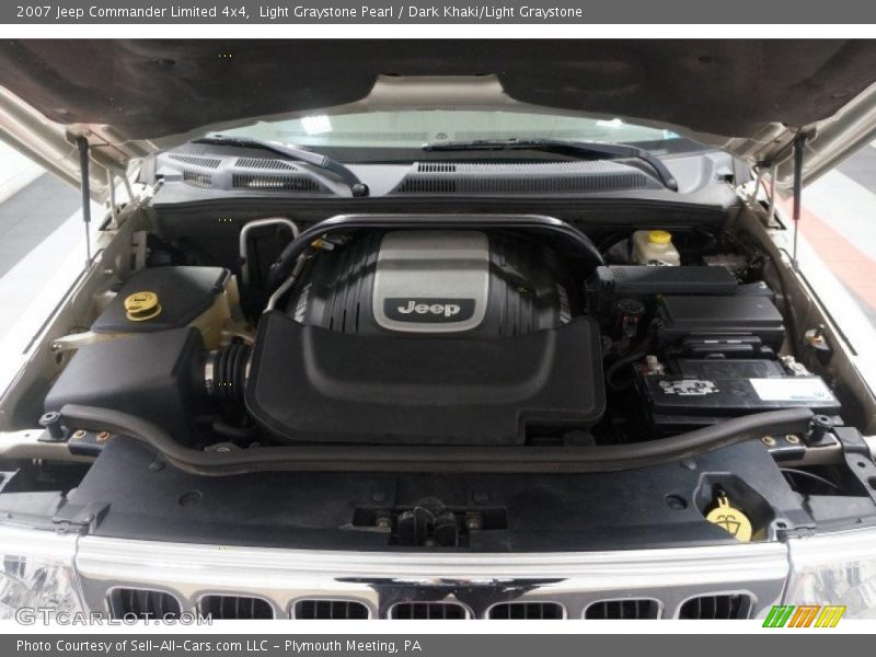 Light Graystone Pearl / Dark Khaki/Light Graystone 2007 Jeep Commander Limited 4x4