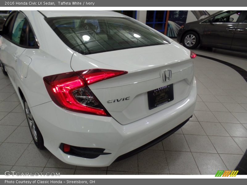 Taffeta White / Ivory 2016 Honda Civic LX Sedan