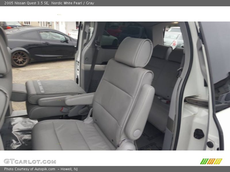 Nordic White Pearl / Gray 2005 Nissan Quest 3.5 SE