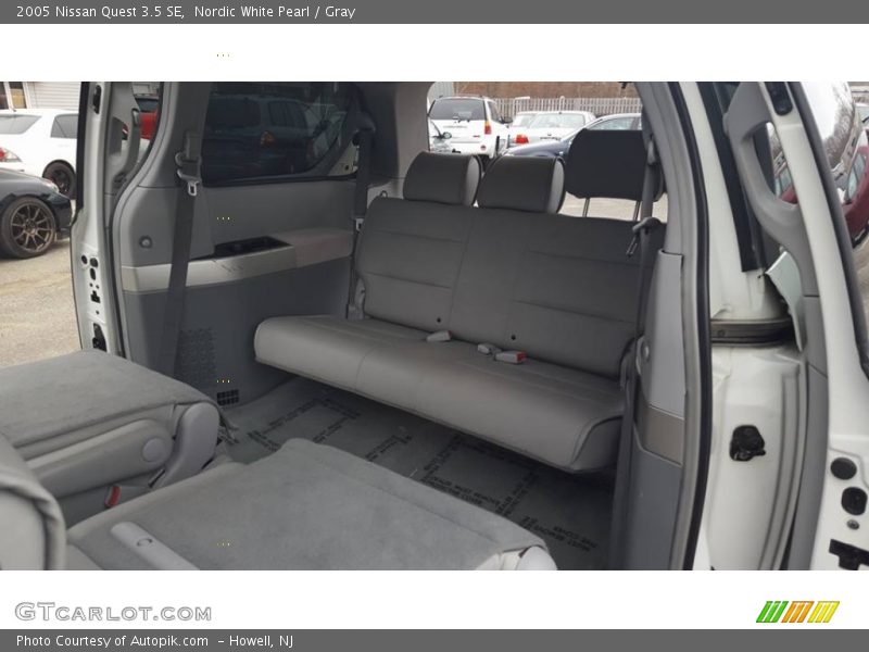 Nordic White Pearl / Gray 2005 Nissan Quest 3.5 SE