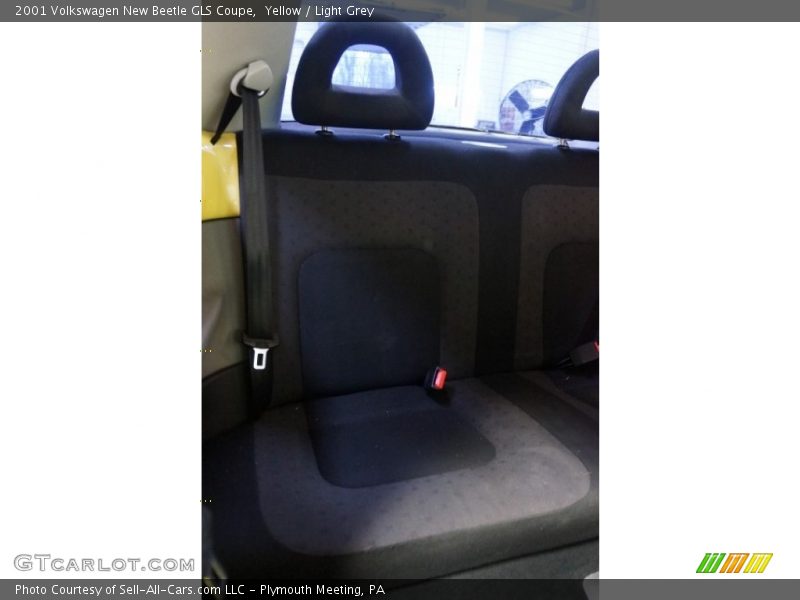 Yellow / Light Grey 2001 Volkswagen New Beetle GLS Coupe