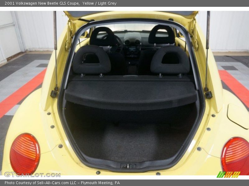 Yellow / Light Grey 2001 Volkswagen New Beetle GLS Coupe