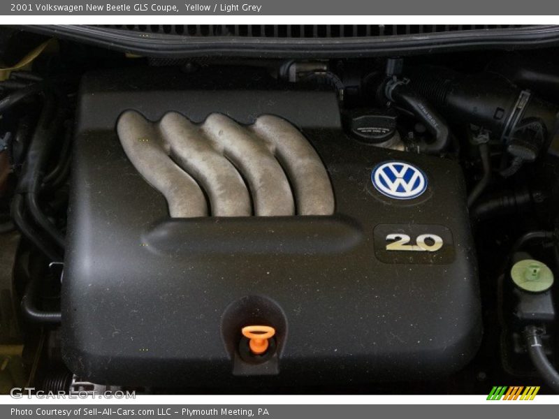 Yellow / Light Grey 2001 Volkswagen New Beetle GLS Coupe