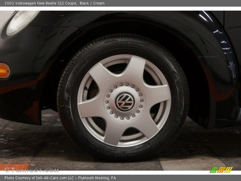 Black / Cream 2001 Volkswagen New Beetle GLS Coupe