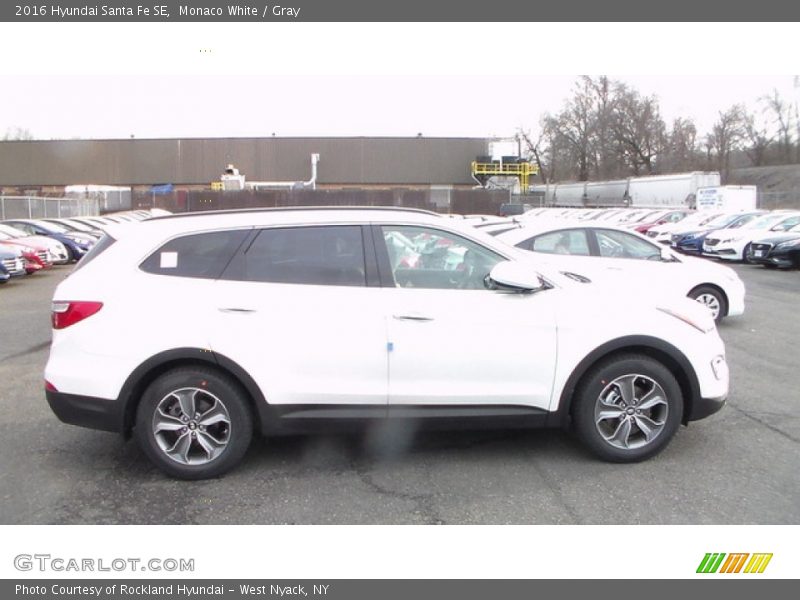 Monaco White / Gray 2016 Hyundai Santa Fe SE