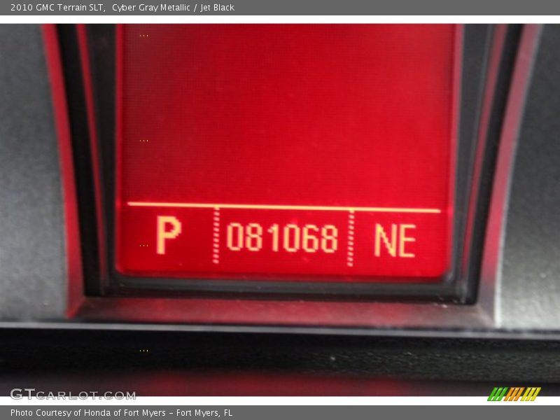 Cyber Gray Metallic / Jet Black 2010 GMC Terrain SLT