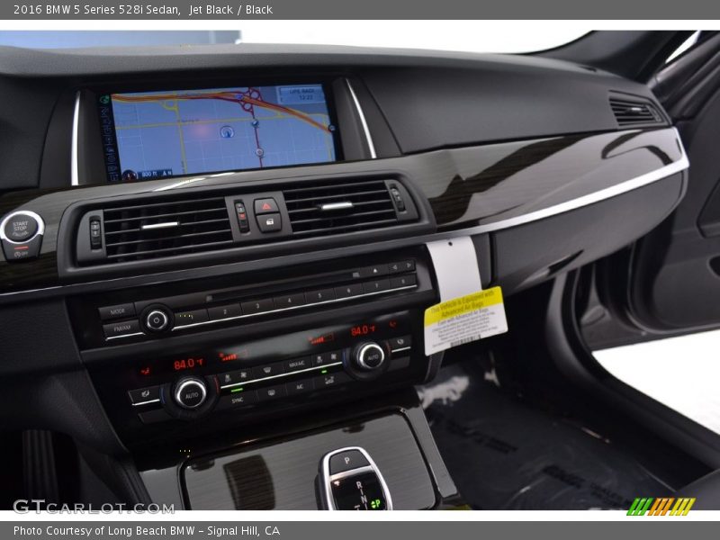 Jet Black / Black 2016 BMW 5 Series 528i Sedan