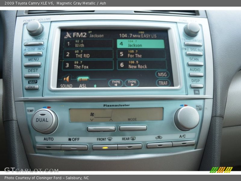 Magnetic Gray Metallic / Ash 2009 Toyota Camry XLE V6