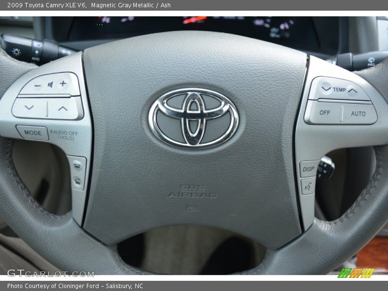 Magnetic Gray Metallic / Ash 2009 Toyota Camry XLE V6