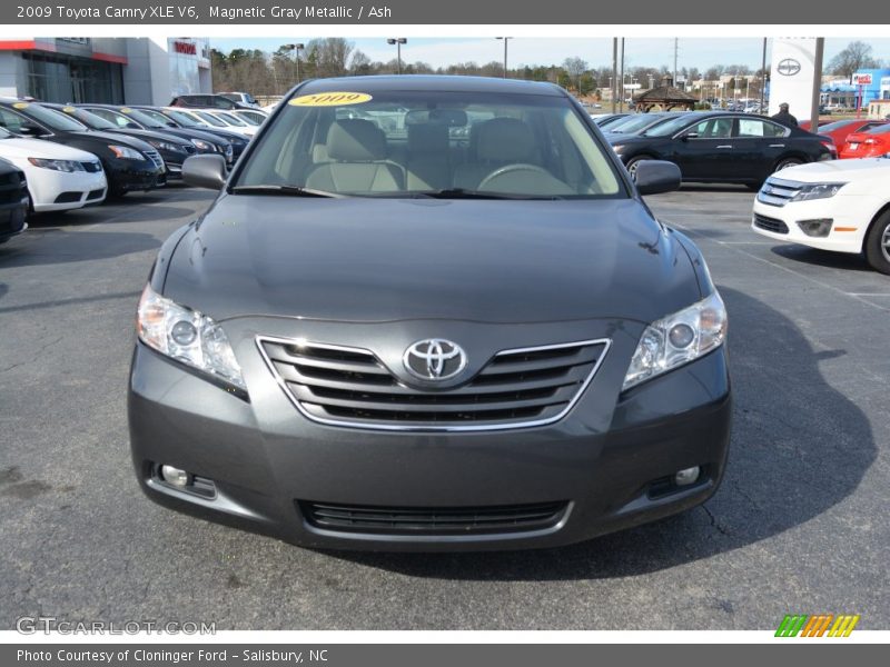 Magnetic Gray Metallic / Ash 2009 Toyota Camry XLE V6