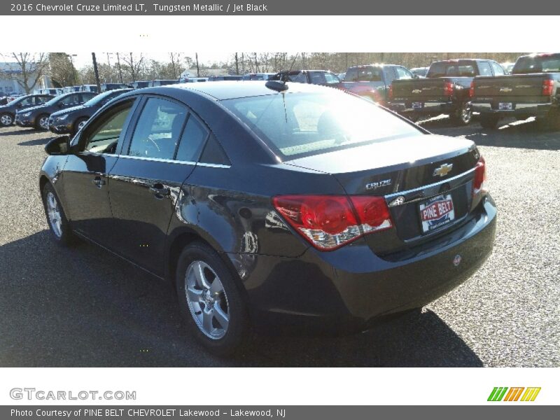 Tungsten Metallic / Jet Black 2016 Chevrolet Cruze Limited LT