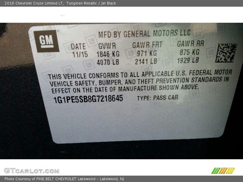 Tungsten Metallic / Jet Black 2016 Chevrolet Cruze Limited LT