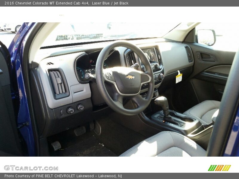 Laser Blue / Jet Black 2016 Chevrolet Colorado WT Extended Cab 4x4