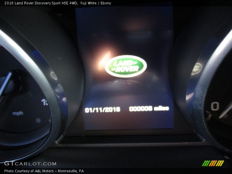 Fuji White / Ebony 2016 Land Rover Discovery Sport HSE 4WD
