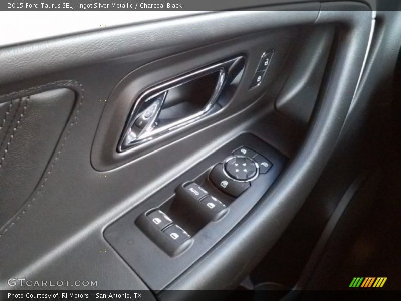 Ingot Silver Metallic / Charcoal Black 2015 Ford Taurus SEL