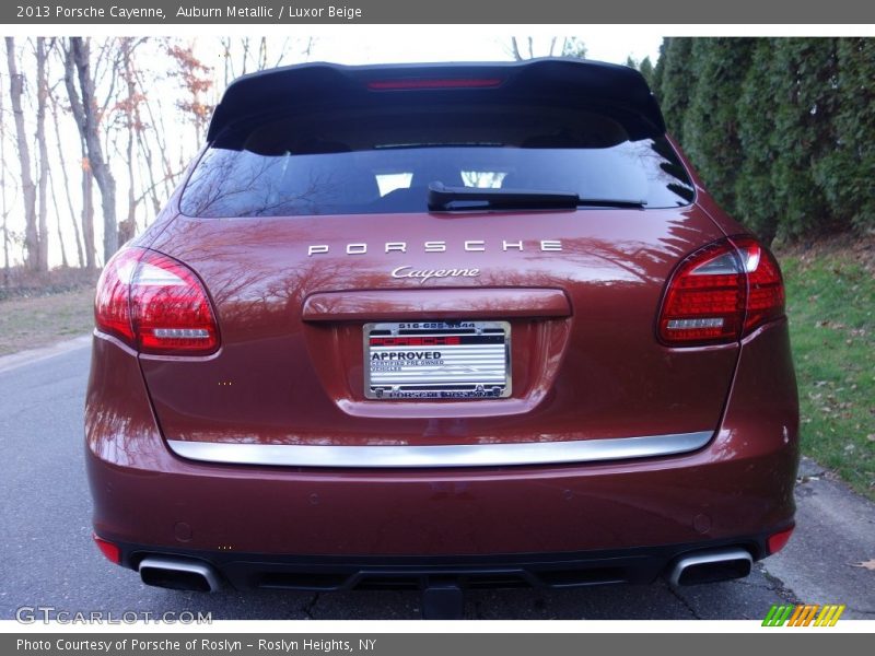 Auburn Metallic / Luxor Beige 2013 Porsche Cayenne