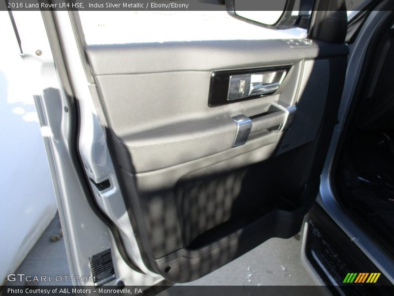 Indus Silver Metallic / Ebony/Ebony 2016 Land Rover LR4 HSE