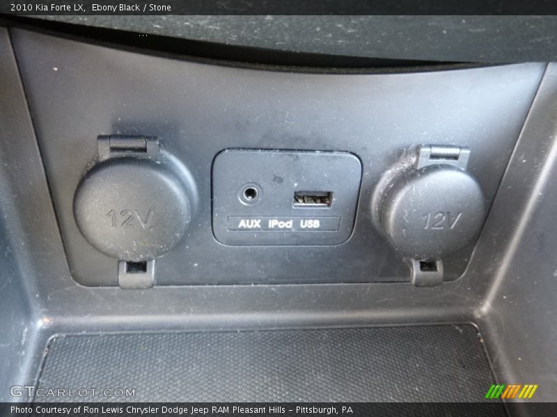 Ebony Black / Stone 2010 Kia Forte LX