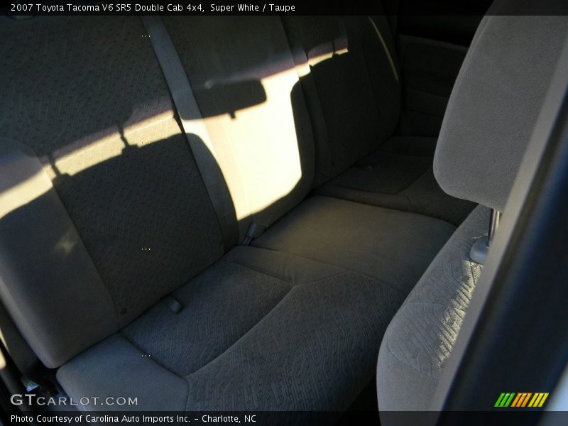 Super White / Taupe 2007 Toyota Tacoma V6 SR5 Double Cab 4x4