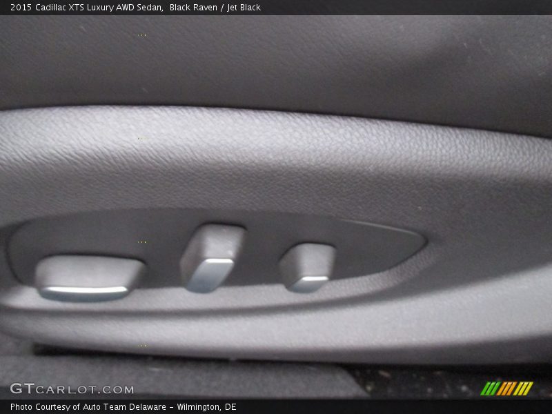 Black Raven / Jet Black 2015 Cadillac XTS Luxury AWD Sedan