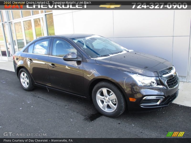 Tungsten Metallic / Jet Black 2016 Chevrolet Cruze Limited LT
