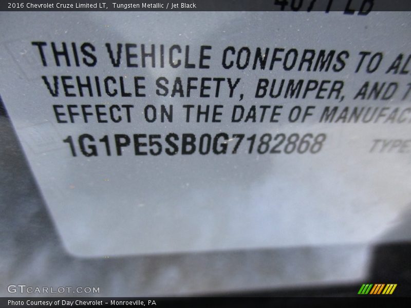 Tungsten Metallic / Jet Black 2016 Chevrolet Cruze Limited LT