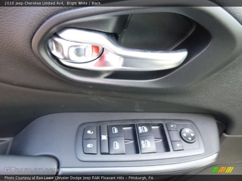 Bright White / Black 2016 Jeep Cherokee Limited 4x4