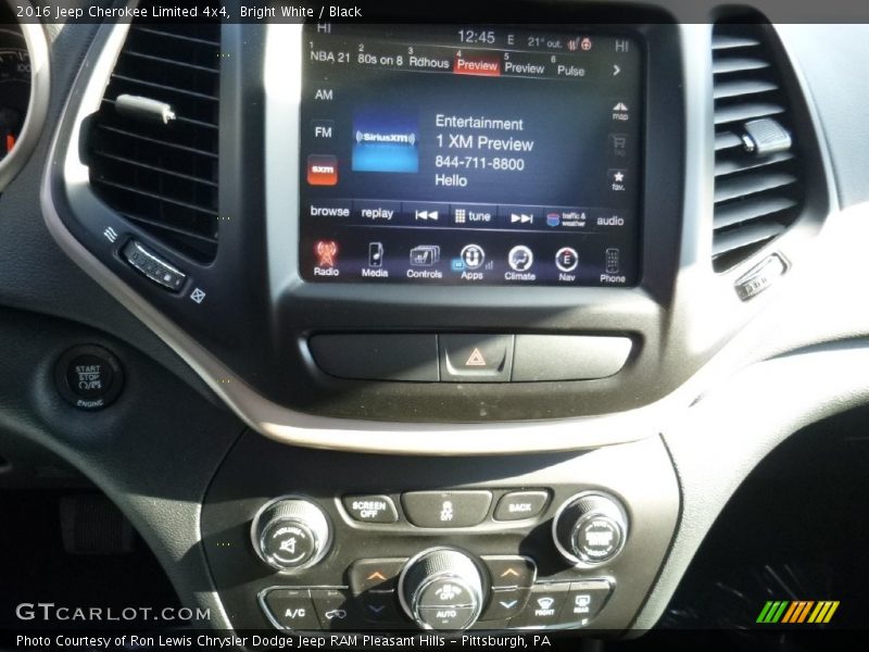 Bright White / Black 2016 Jeep Cherokee Limited 4x4