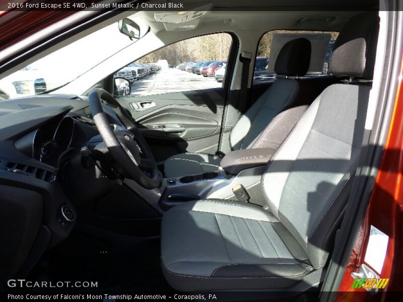 Sunset Metallic / Charcoal Black 2016 Ford Escape SE 4WD