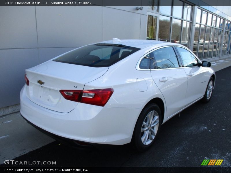 Summit White / Jet Black 2016 Chevrolet Malibu LT