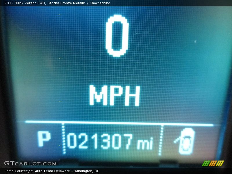 Mocha Bronze Metallic / Choccachino 2013 Buick Verano FWD