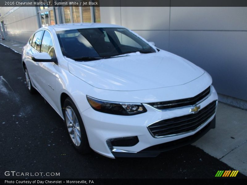 Summit White / Jet Black 2016 Chevrolet Malibu LT