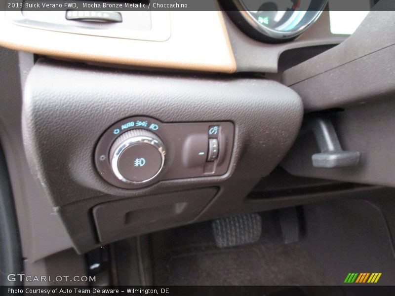 Mocha Bronze Metallic / Choccachino 2013 Buick Verano FWD