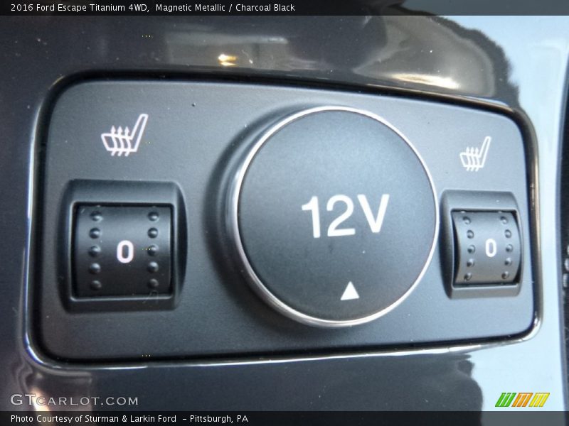 Magnetic Metallic / Charcoal Black 2016 Ford Escape Titanium 4WD