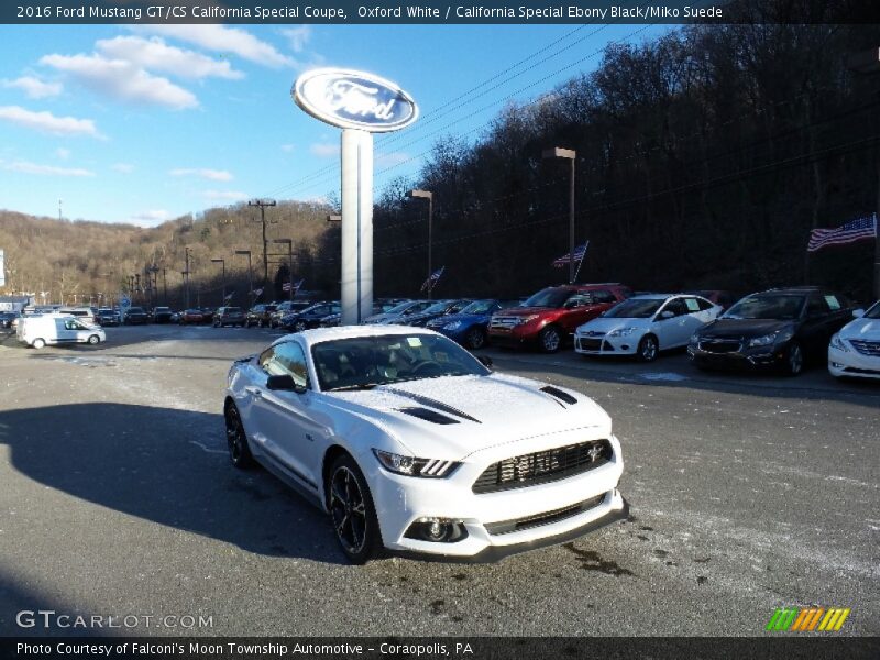 Oxford White / California Special Ebony Black/Miko Suede 2016 Ford Mustang GT/CS California Special Coupe