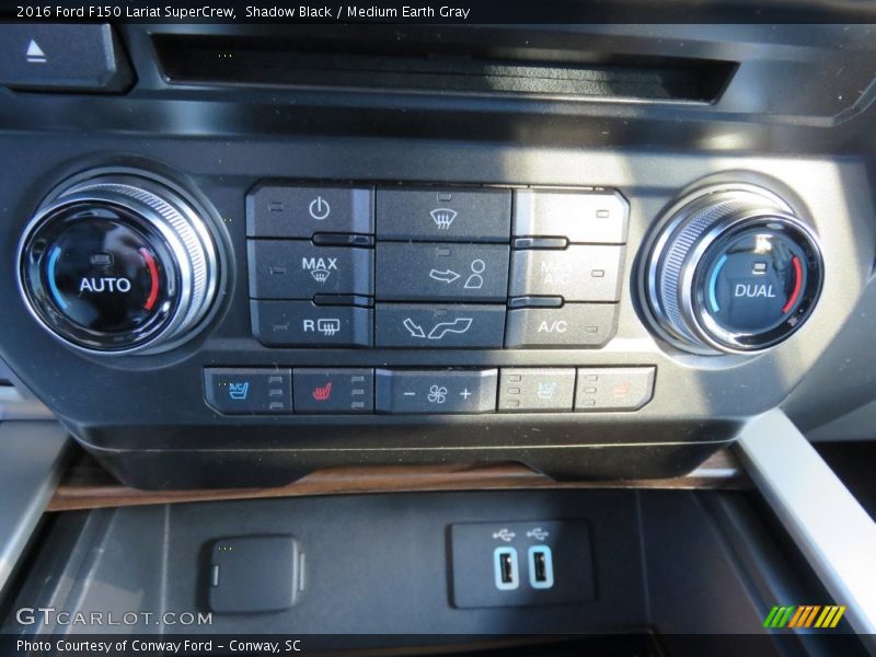 Shadow Black / Medium Earth Gray 2016 Ford F150 Lariat SuperCrew