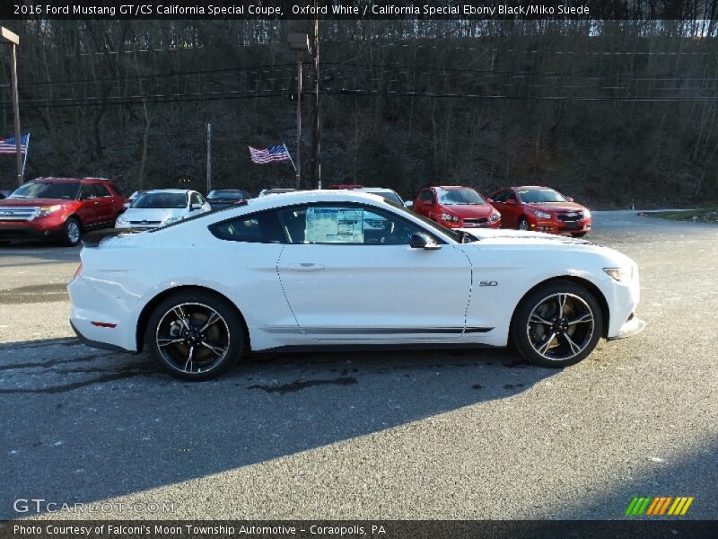 Oxford White / California Special Ebony Black/Miko Suede 2016 Ford Mustang GT/CS California Special Coupe