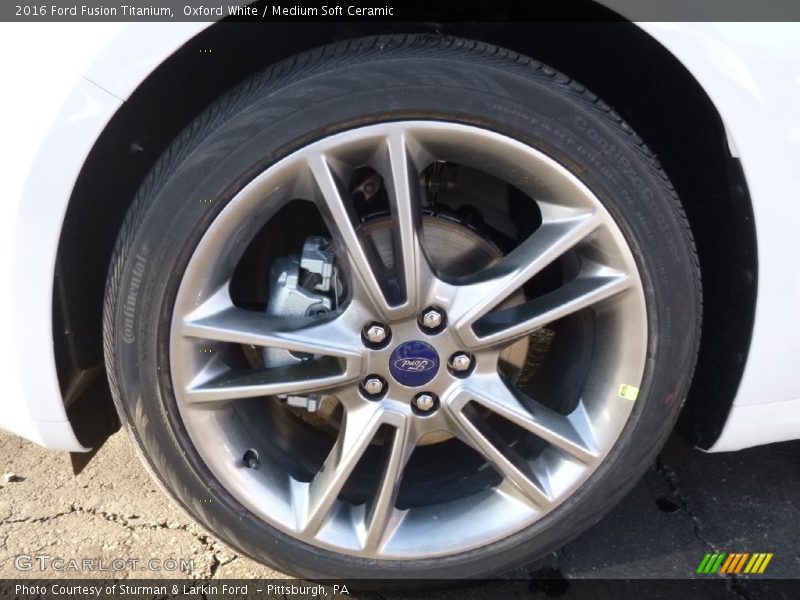 Oxford White / Medium Soft Ceramic 2016 Ford Fusion Titanium