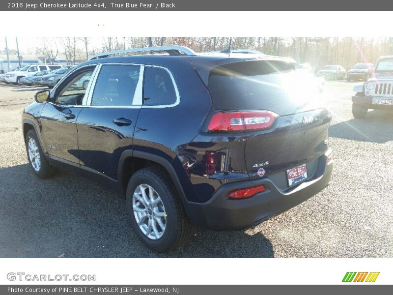 True Blue Pearl / Black 2016 Jeep Cherokee Latitude 4x4