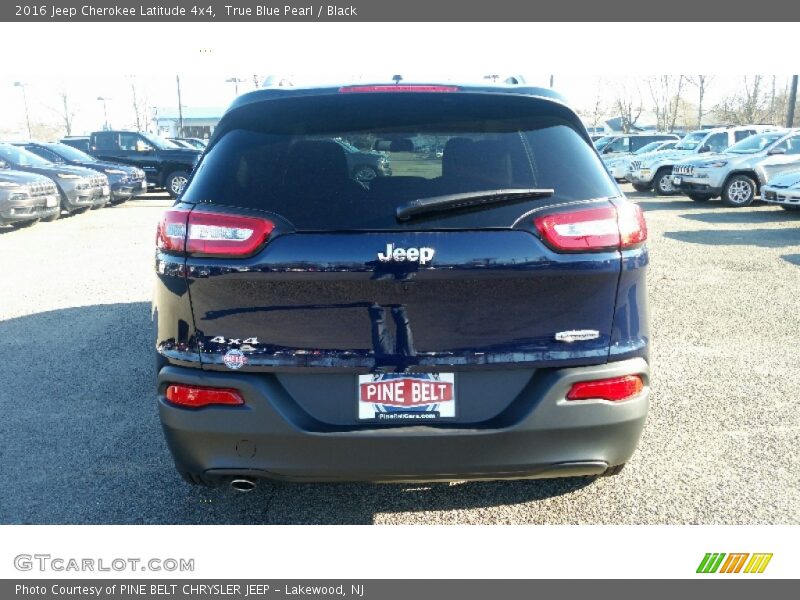 True Blue Pearl / Black 2016 Jeep Cherokee Latitude 4x4