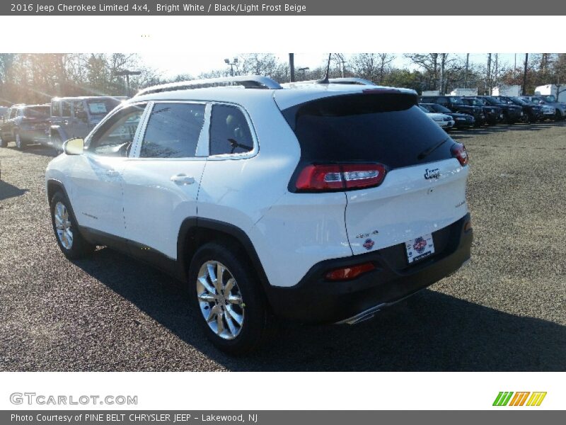 Bright White / Black/Light Frost Beige 2016 Jeep Cherokee Limited 4x4