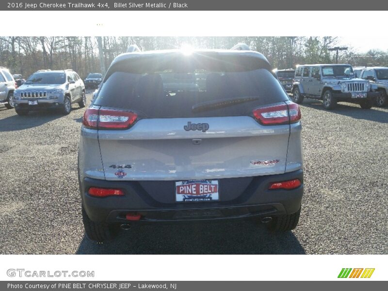 Billet Silver Metallic / Black 2016 Jeep Cherokee Trailhawk 4x4
