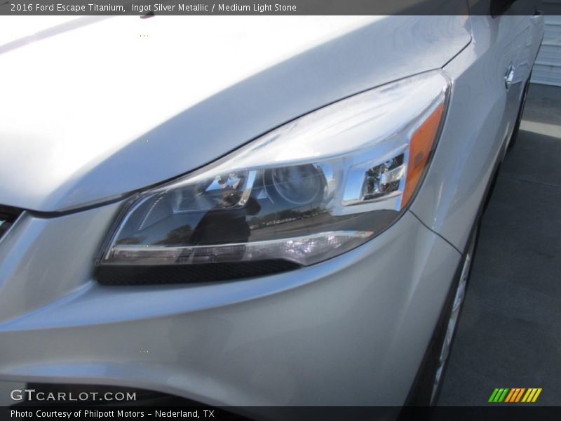 Ingot Silver Metallic / Medium Light Stone 2016 Ford Escape Titanium