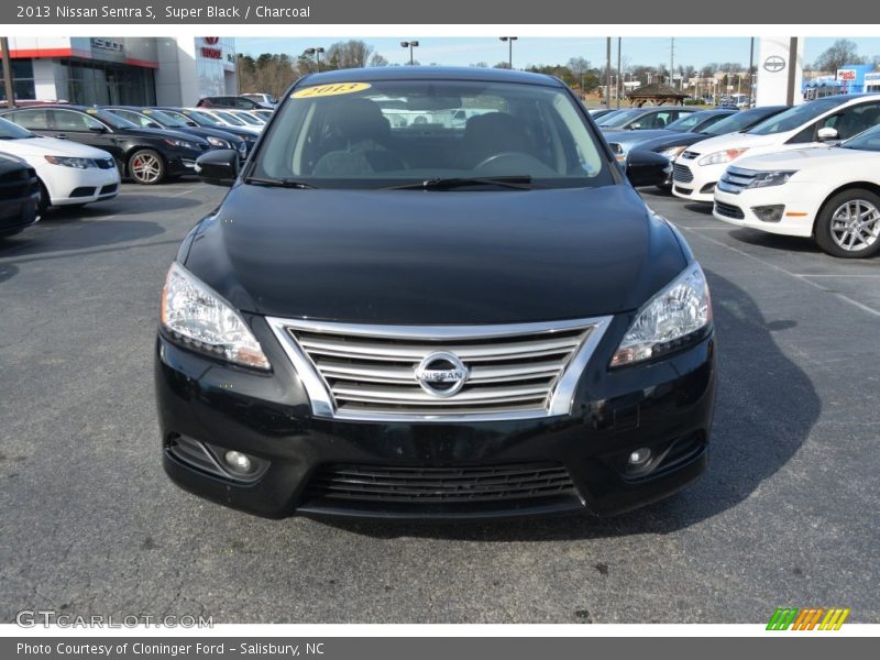 Super Black / Charcoal 2013 Nissan Sentra S