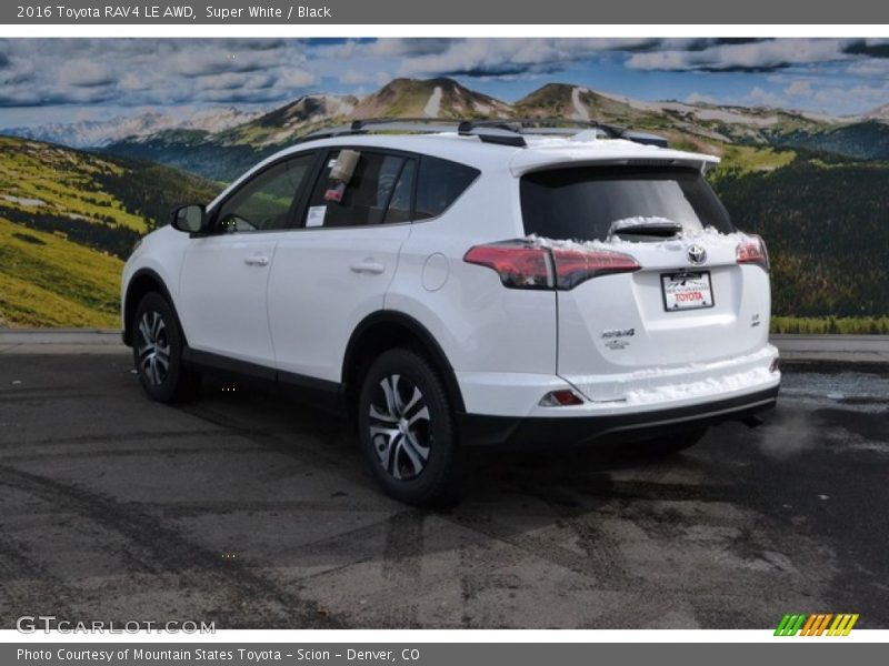 Super White / Black 2016 Toyota RAV4 LE AWD