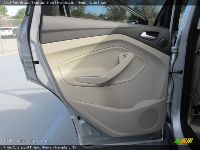 Ingot Silver Metallic / Medium Light Stone 2016 Ford Escape Titanium