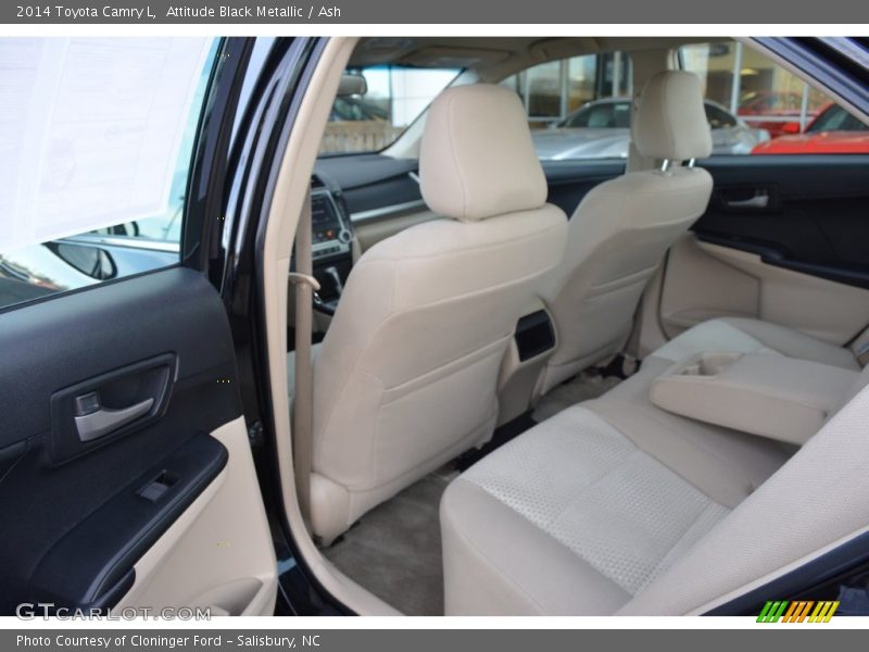 Attitude Black Metallic / Ash 2014 Toyota Camry L