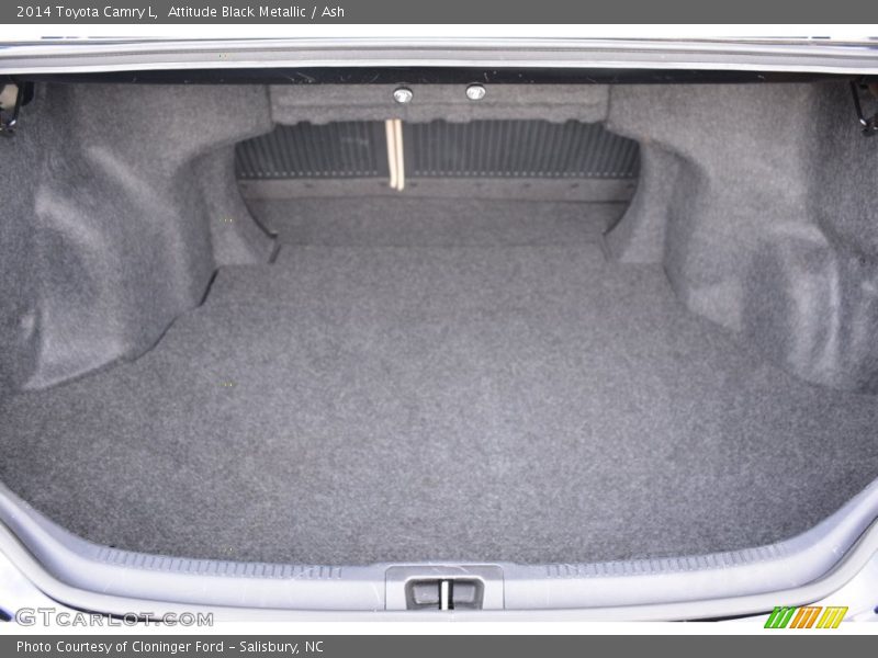 Attitude Black Metallic / Ash 2014 Toyota Camry L