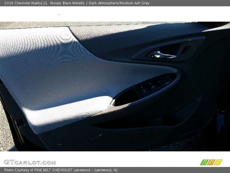 Mosaic Black Metallic / Dark Atmosphere/Medium Ash Gray 2016 Chevrolet Malibu LS